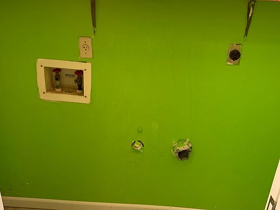 4th image of 1717 42nd St APT C