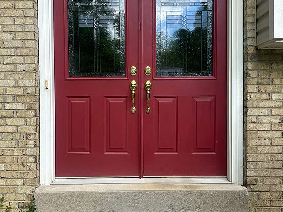 4th image of 9832 Beau Ln