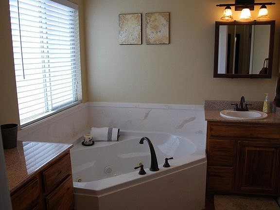 Large Master Bath with separate room for shower and toilet