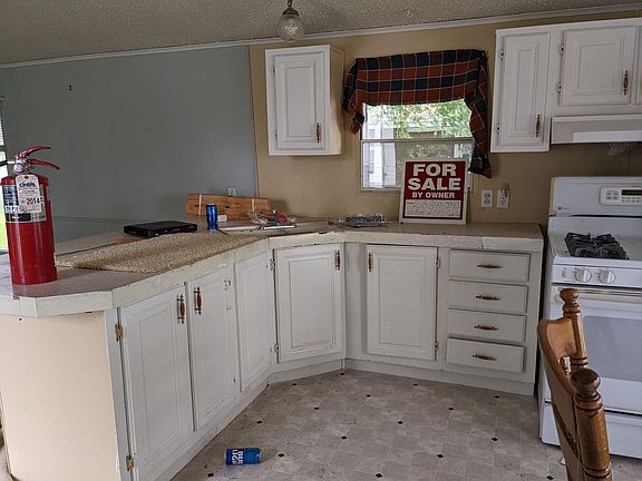2nd image of 1220 8th St SE Lot 15