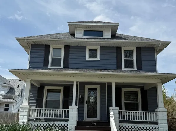 1321 4th St, Moline, IL 61265
