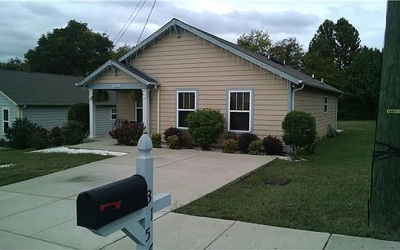 2nd image of 3156 Lauren Evelyn Way
