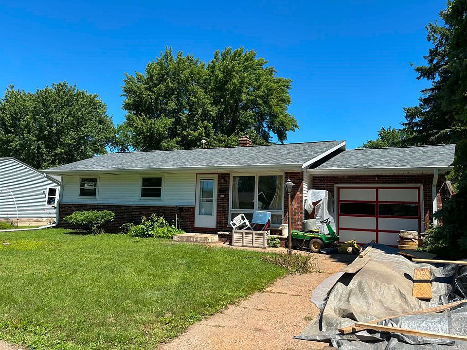 2nd image of 2444 Hayden Avenue