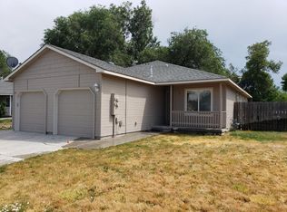 1155 SE Freedom Cir, Mountain Home, ID 83647
