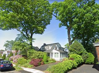 110 Elmwood Ter, Linden, NJ 07036