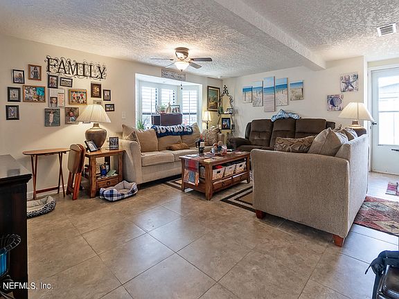 5th image of 10761 KURALEI Drive