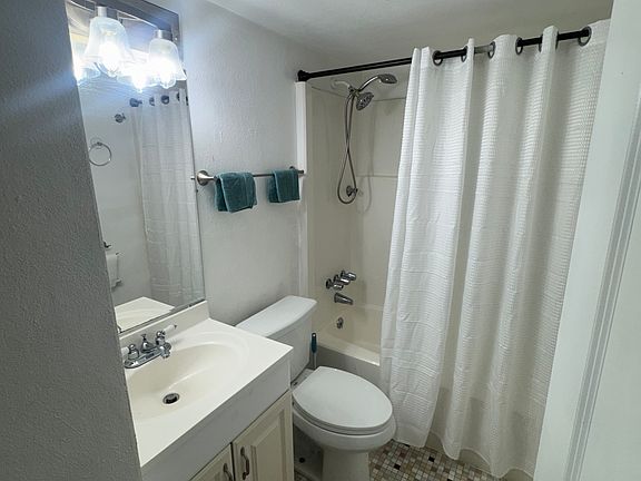 3rd image of 23 S 53rd St APT 12