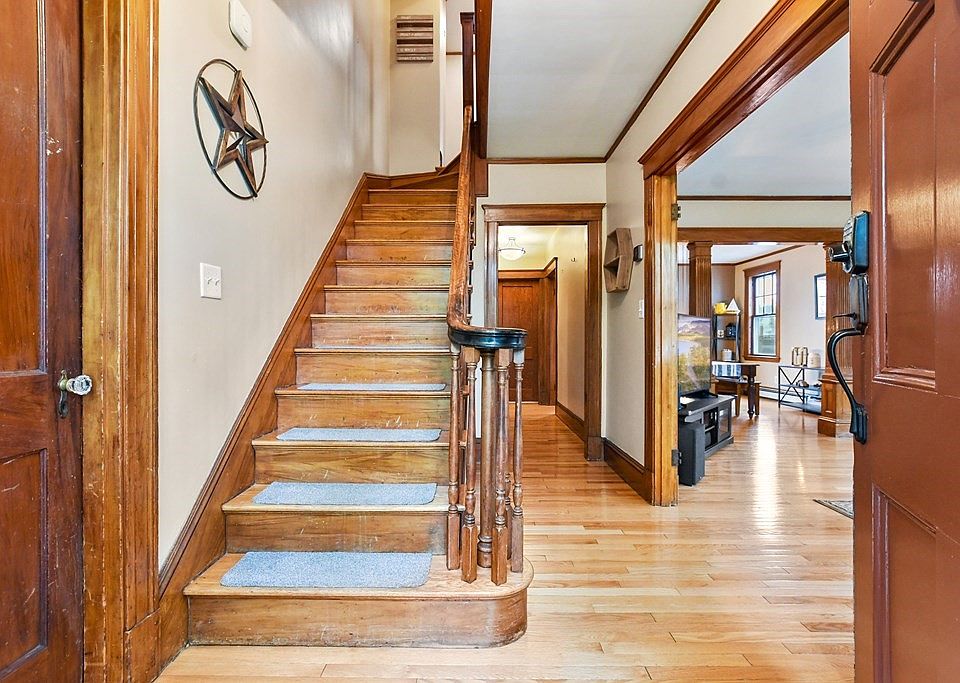 120 Centre St, Danvers, MA 01923 Zillow