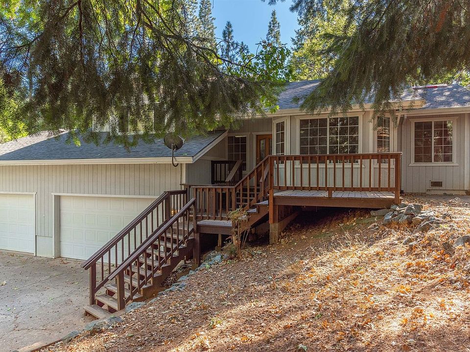1st image of 26086 Meadow Dr