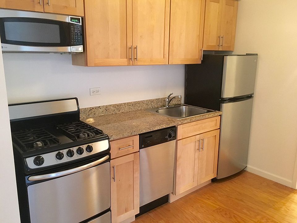 1st image of 3172 31st St APT 2G