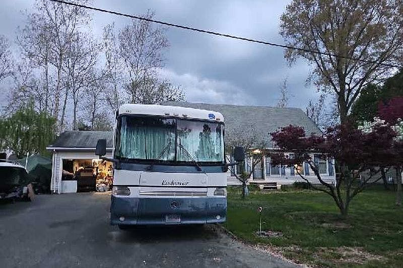 1st image of 33 Elk Rd