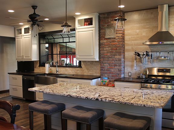Gourmet Kitchen