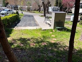 3rd image of 4229 E Parkway Lot 395