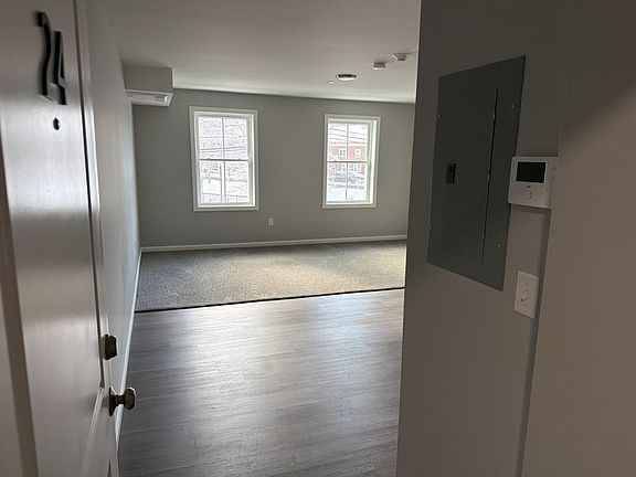 3rd image of 505 Market St #34