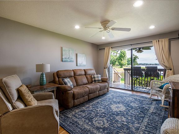 4th image of 3900 Aspen Dr APT A104