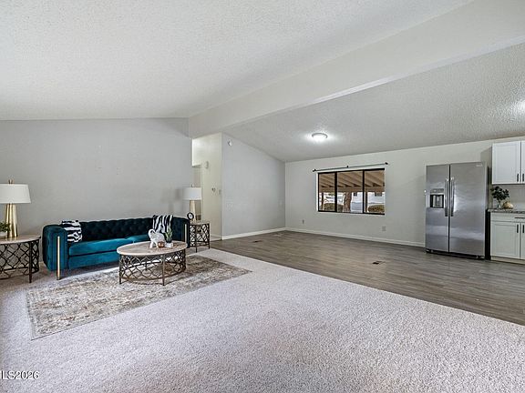 3rd image of 52 Avenue De La Bleu De Clair