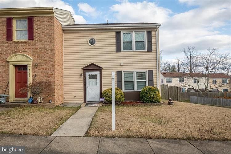1st image of 2911 Lexington Ct