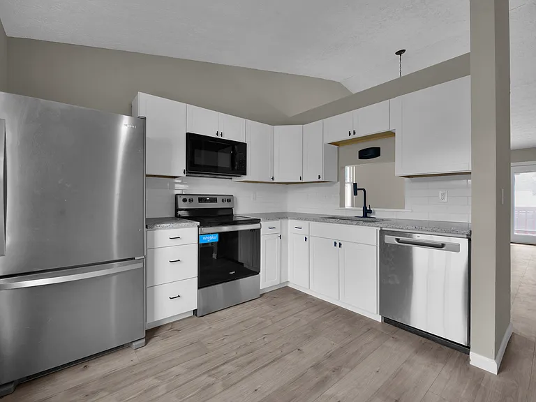 3124 Creighton Pl — Photo 4