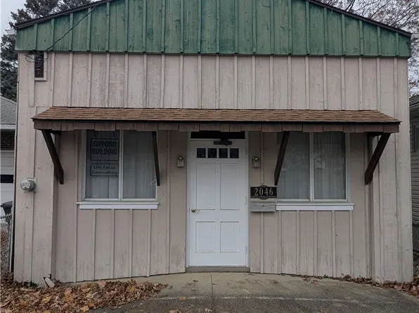 2046 12th St SW, Akron, OH 44314