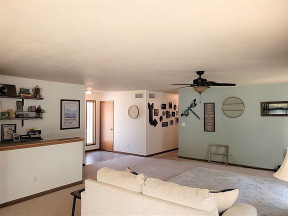 5th image of 257 Whispering Wind Way