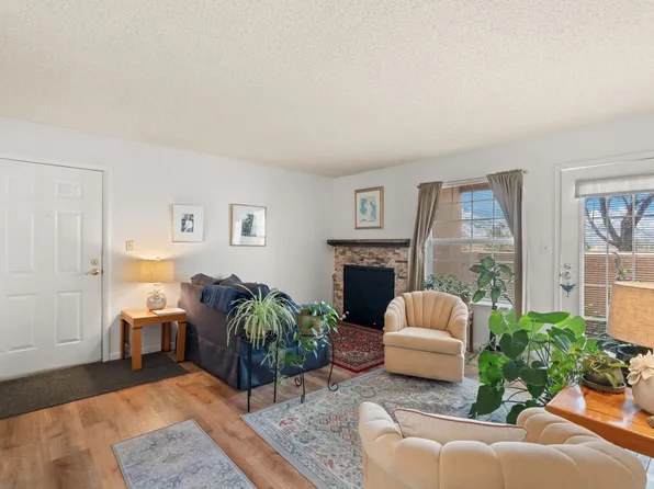 2501 W Zia Rd APT 11-105, Santa Fe, NM 87505