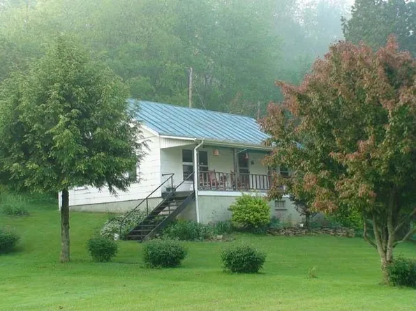 3252 Willie Brown Rd, Crumpler, NC 28617