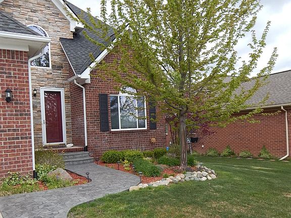 2nd image of 3617 Thornwood Dr