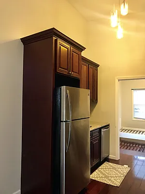 Rented by Voro, LLC | media 16