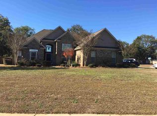 364 Hampton Oaks Way, Byron, GA 31008