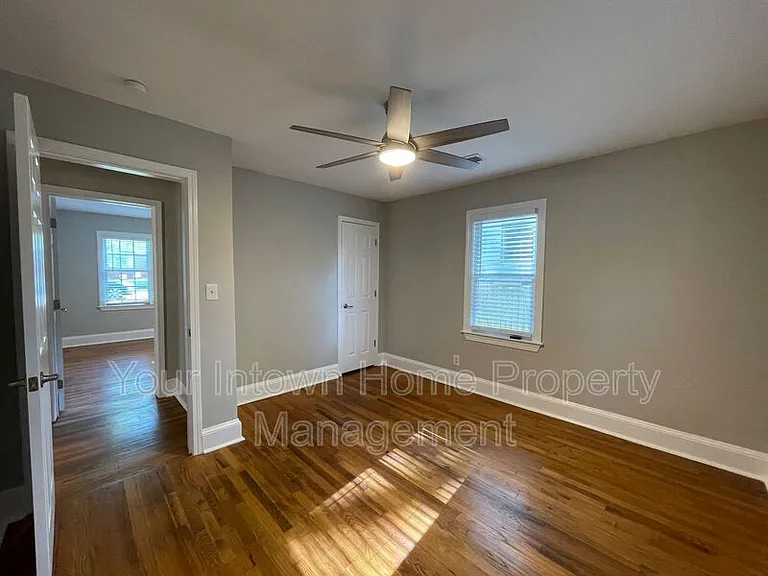 452 Deckner Ave SW — Photo 17