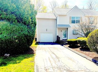 3409 Whitney Ave APT 6, Hamden, CT 06518