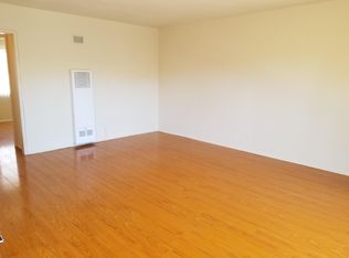 833 11th St #8, Santa Monica, CA 90403