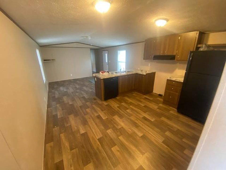 1st image of 5600 W Kilgore Ave #25