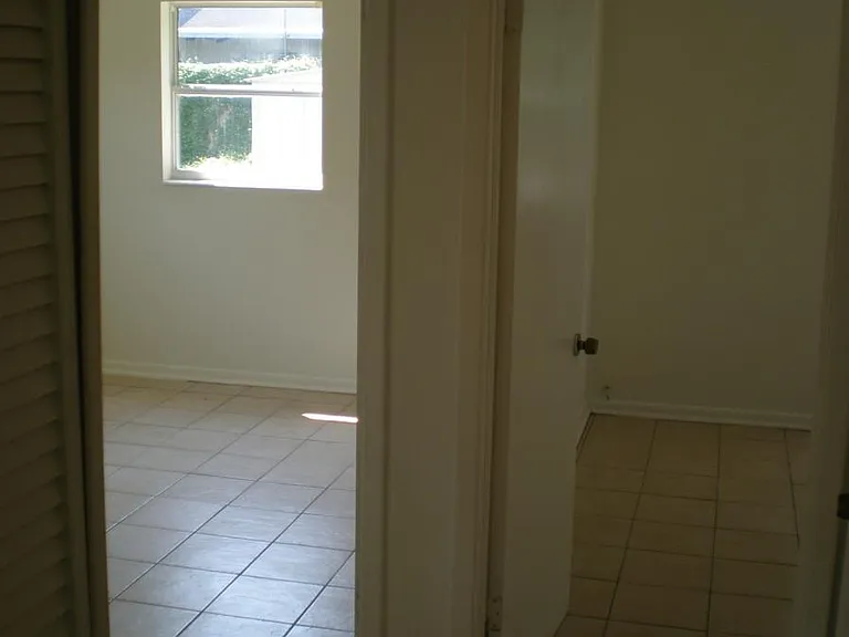3805 S Randall St — Photo 7