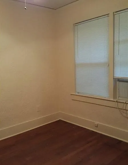 2148 Stanford Ave — Photo 5