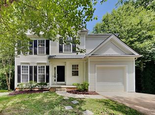 1550 Rumstone Ln, Charlotte, NC 28262