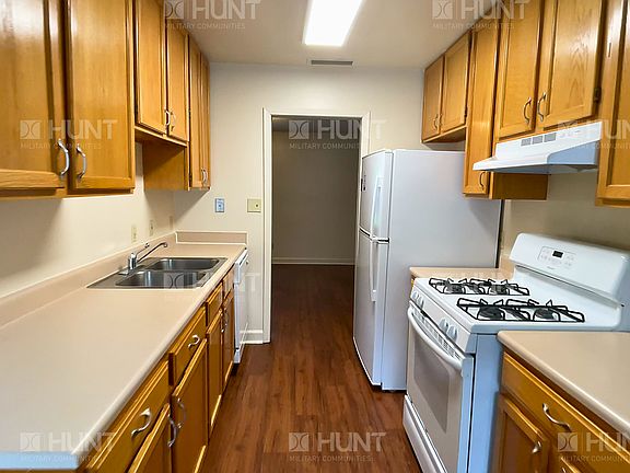 3rd image of 1458A Apollo Way