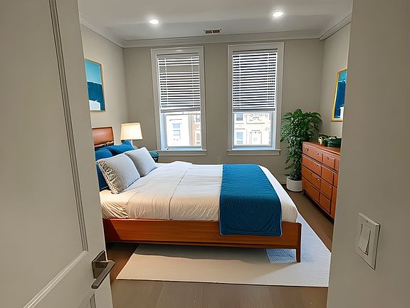 5th image of 18 Mount Hood Rd #9