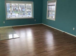 21 Peartree Ln, Willingboro, NJ 08046