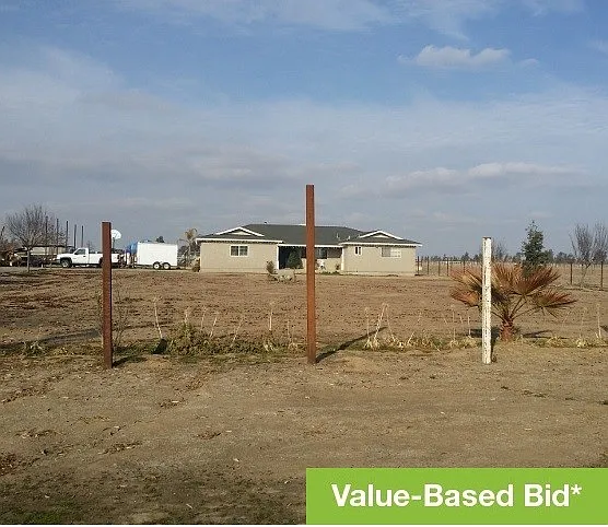 19515 Avenue 23 photo 1