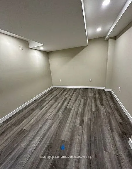 1 Esplanade Rd — Photo 14