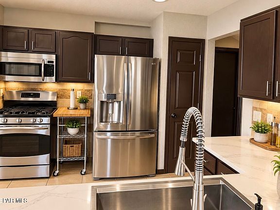 3rd image of 3025 Oak Tower Pl