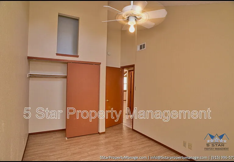 11645 Gordon Cooper Ln — Photo 31