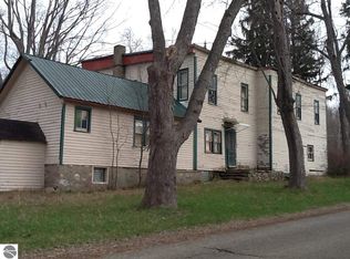 514 S Brownson Ave, Kingsley, MI 49649