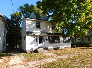 211 N 8th St, Niles, MI 49120