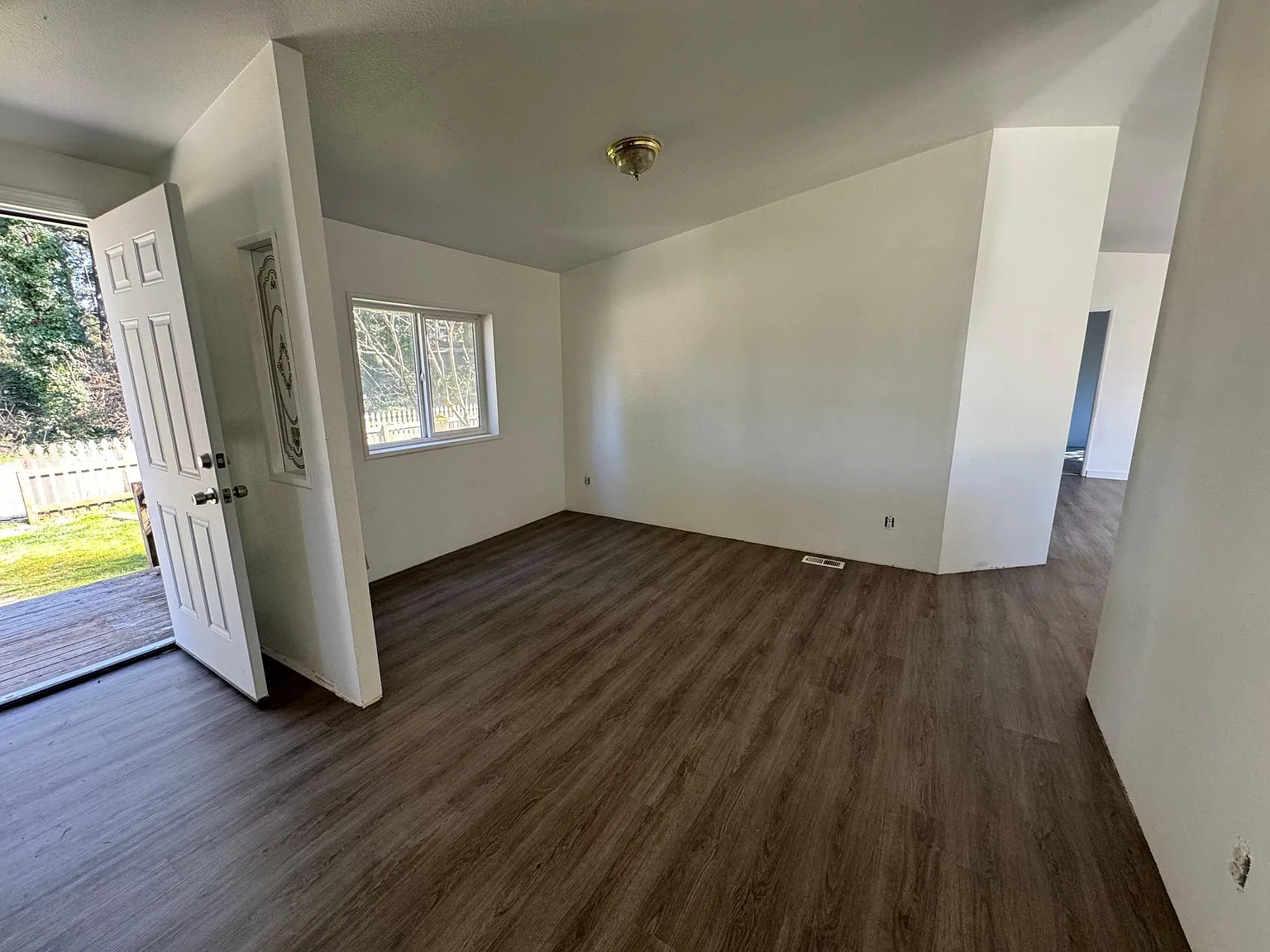 4 bed, 1782 sqft, $2,600 — Photo 3