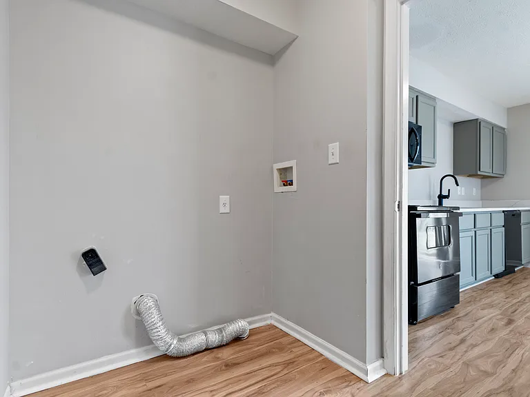 1263 Topp Creek Dr — Photo 16