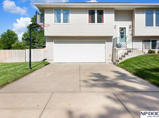 309 N 28th St, Ashland, NE 68003