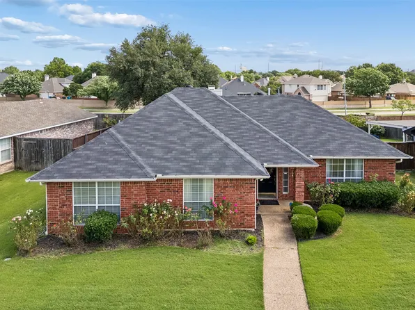 1549 Waterford Dr, Lewisville, TX 75077
