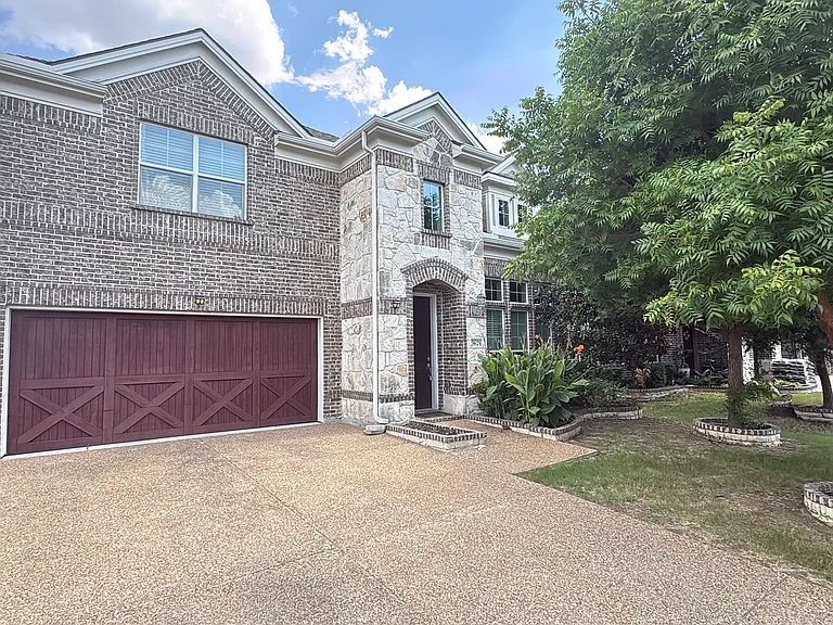 3624 Glenhome Dr — Photo 2